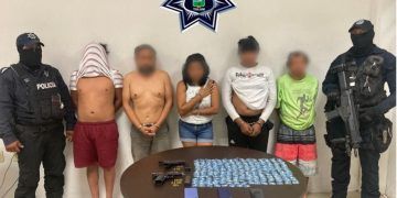 SIN TREGUA A LA DELINCUENCIA: Caen 5 personas con 200 dosis de droga en Tulum que al parecer se les relaciona con hechos violentos