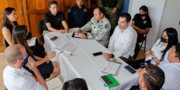Cónsules de Australia y Nueva Zelanda sostienen reunión con la Policía de Tulum