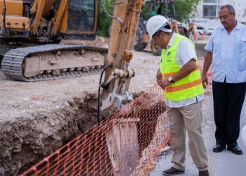 Avanzan obras de drenaje y electrificación en Tulum