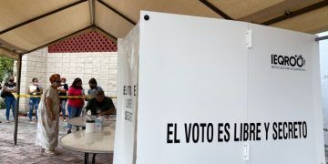 Lenta apertura de casillas en Quintana Roo
