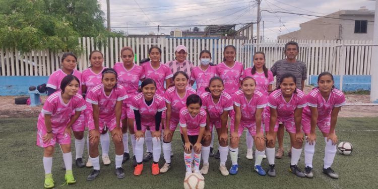 Club Amigas y Leonas se enfrentarán nuevamente en la final de la Liga de futbol femenil “Janet 55”