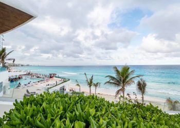 El Ayuntamiento, Ecolana y Airbnb promueven el reciclaje y el turismo sostenible en Cancún