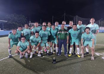 ASEQROO gana la Liga de futbol rápido de Interdependencias y Empresarial