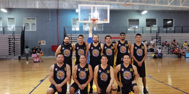 Jaguares Chetumal y Tulum NBC mantienen invicto en Copa Nacional de Basquetbol de Veteranos