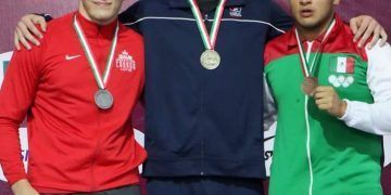 Chetumaleño Adrián Zapata Jacobo en el podio con medalla de bronce en Campeonato Panamericano