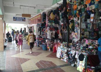 Sin orden en los mercados públicos en la capital de Quintana Roo