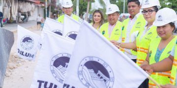 Marciano Dzul da banderazo a transformación de la avenida Tulum