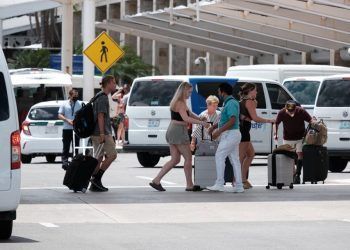 El aeropuerto de Cancún, con 546 operaciones y una conexión con 18 países