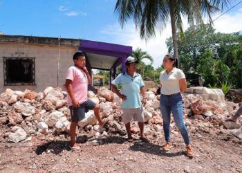 Edil de Carrillo Puerto supervisa obras en la zona rural de Felipe Carrillo Puerto