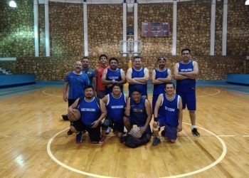Vasectomizadores lidera invicto la Liga de Basquetbol de Veteranos