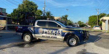 Balean en fraccionamiento de Cancún a sujeto que salía por unas cervezas