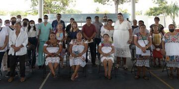 Ayuntamiento de Tulum entrega más de 400 lentes oftálmicos