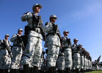 ¿Militarización o fuerza policiaca?