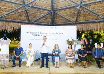 IMPULSA MARCIANO DZUL CAAMAL A ARTESANOS DE TULUM: Participan y logran 5 privilegiados lugares en concursos estatales de este año