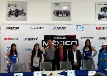 Se puso en marcha el gran premio Commscope de Nascar Mexico