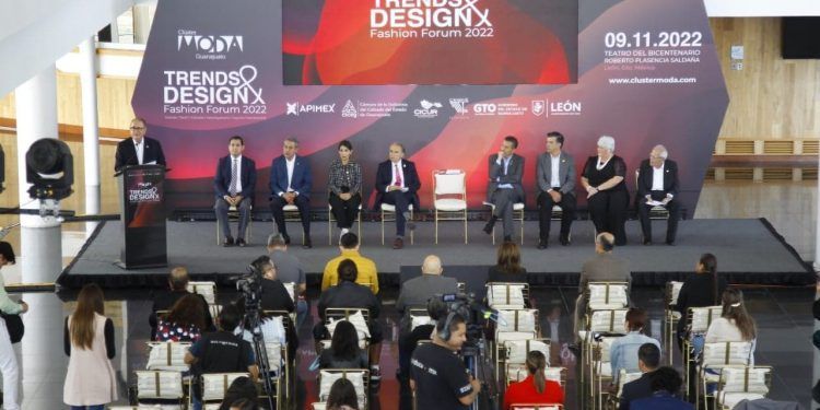 Presentan en Guanajuato el Primer Foro Internacional de Moda Trends and Design Fashion Forum 2022 y lo convierten en la capital de la moda nacional.