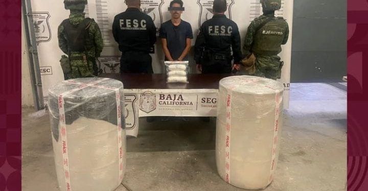 Ejército Mexicano, FGE y Policía Estatal aseguraron posible metanfetamina, un vehículo y un inmueble en Baja California