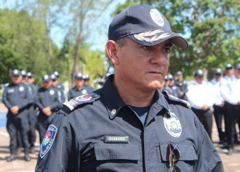 Rubén Oyarvide Pedrero encabeza una reunión de trabajo con los 11 mandos municipales