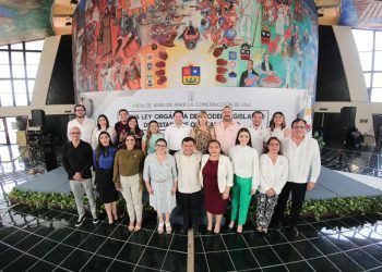 Vamos por la transformación del Congreso de Quintana Roo: Renán Sánchez Tajonar