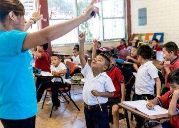 Enseña por México ha impactado positivamente a más de 140 mil estudiantes en el país