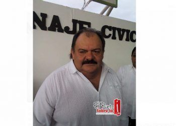 Reaparece en público Eduardo Espinoza Abuxapqui