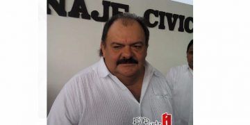 Reaparece en público Eduardo Espinoza Abuxapqui