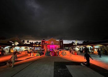 Bahia Principe Riviera Maya Resort celebró el «Día de Muertos» con la tradicional exposición de altares, una gran oferta gastronómica