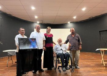 Celebran 34 años de la obra El Gorila