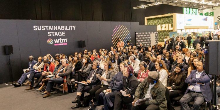 Marciano Dzul presenta en Londres plan turístico de Tulum