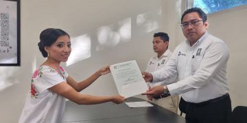 Amayte, alumna que pone en alto al ITSSY con su formaciòn acadèmica
