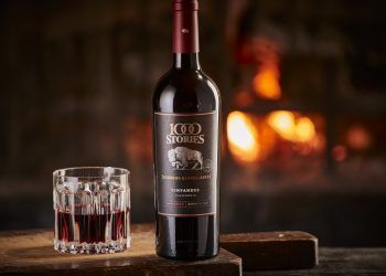 Conoce 1000 Stories, el primer vino añejado en barricas de bourbon