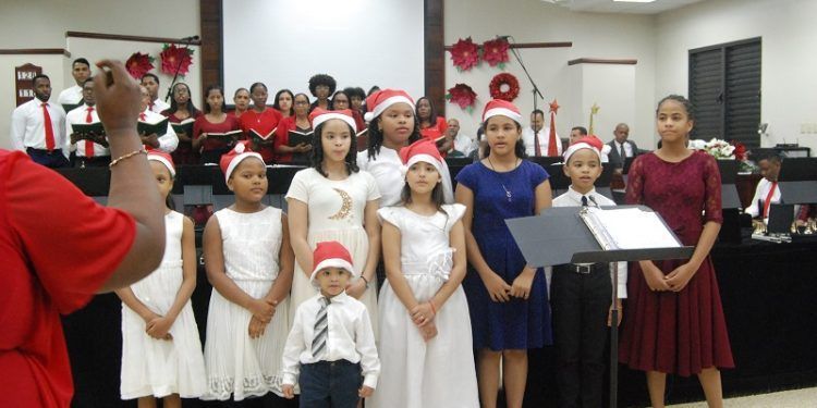 Iglesia de Jesucristo de los santos de los últimos días vibraron de emoción con  musical de navidad “ilumina al mundo”