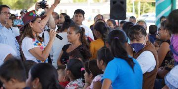Mara Lezama lleva juguetes, diversión y convivencia a la niñez de la zona cañera