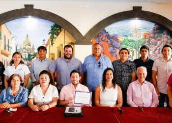 Se reúne el diputado Renán Sánchez con integrantes de la COPARMEX-COZUMEL
