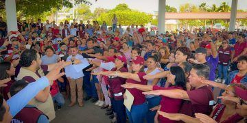 Chetumal ruge al unísono de «Si Protestó», durante la toma de protesta de comités de Defensa de la Cuarta Transformación