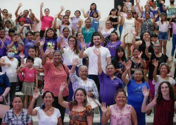 Se beneficiarán más mujeres con los Programas del Bienestar y el rescate de espacios públicos en Quintana Roo: Pablo Bustamante