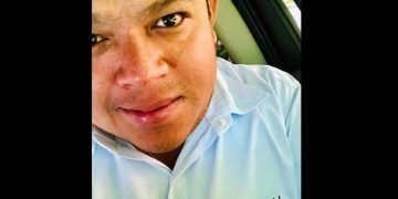 Levantan a Jimmy Palomo junto con 2 acompañantes en Bacalar