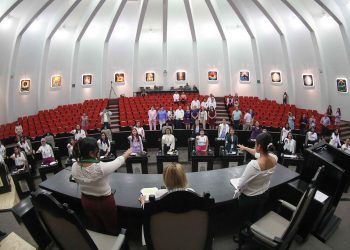 Todo listo para la sesión del Tercer Parlamento de Mujeres de Quintana Roo
