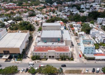 Teatro de Cancún, un espacio para nuestra gente: Mara Lezama