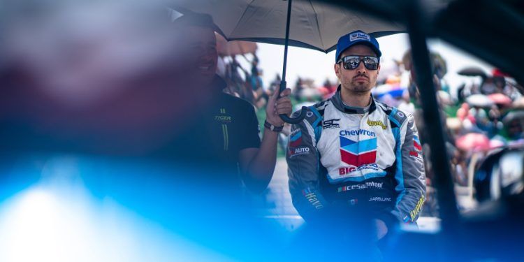José Arellano y el Chevron Havoline Racing Team, rozaron el top-5 de la GTM en Guadalajara