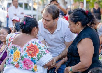 Tulum: Diego Castañón acerca los servicios municipales a Akumal y Chemuyil