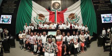 Presenta la niñez quintanarroense propuestas para transformar a Quintana Roo