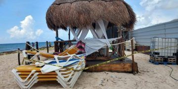 Hallan tres cuerpos sin vida en playa de Cancún