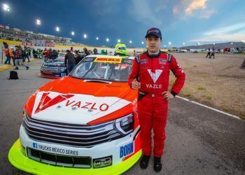 Duro contacto, dejó fuera a Mateo Girón en la nocturna de Trucks México Series