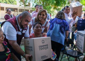 Mara Lezama inicia la entrega de despensas “Comemos Tod@s” en Chetumal