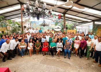 Maestras y maestros, importantes aliados de la cuarta transformación y pilar fundamental en la sociedad: Renán Sánchez