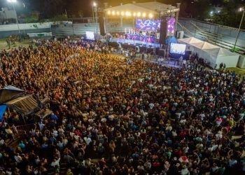 Con Los Ángeles Azules, Tulum vibra en grande al cumplir XV años