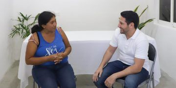 Atiende Renán Sánchez nuevas solicitudes en materia de salud de los cozumeleños
