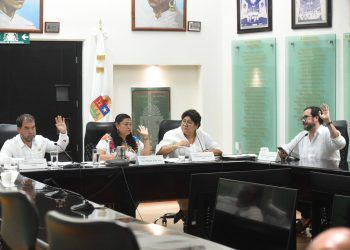 Convocan a la XVII Legislatura para un periodo extraordinario de sesiones