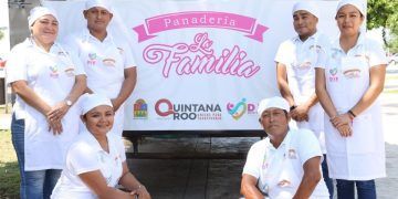 El DIF Quintana Roo inaugura panadería «La Familia» en la Explanada de la Bandera de Chetumal